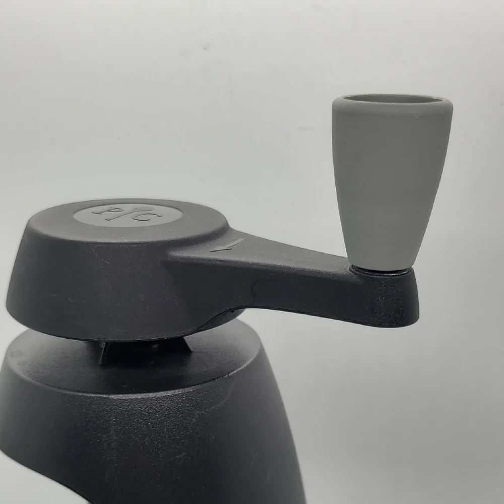 Pampered Chef Veggie Twirl & Curl / Spiralizer - Picture 12 of 12